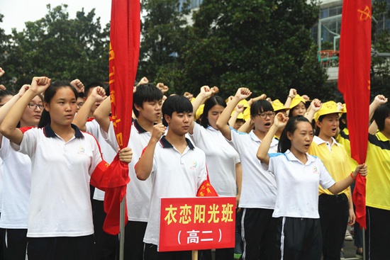 ��Ա����������������